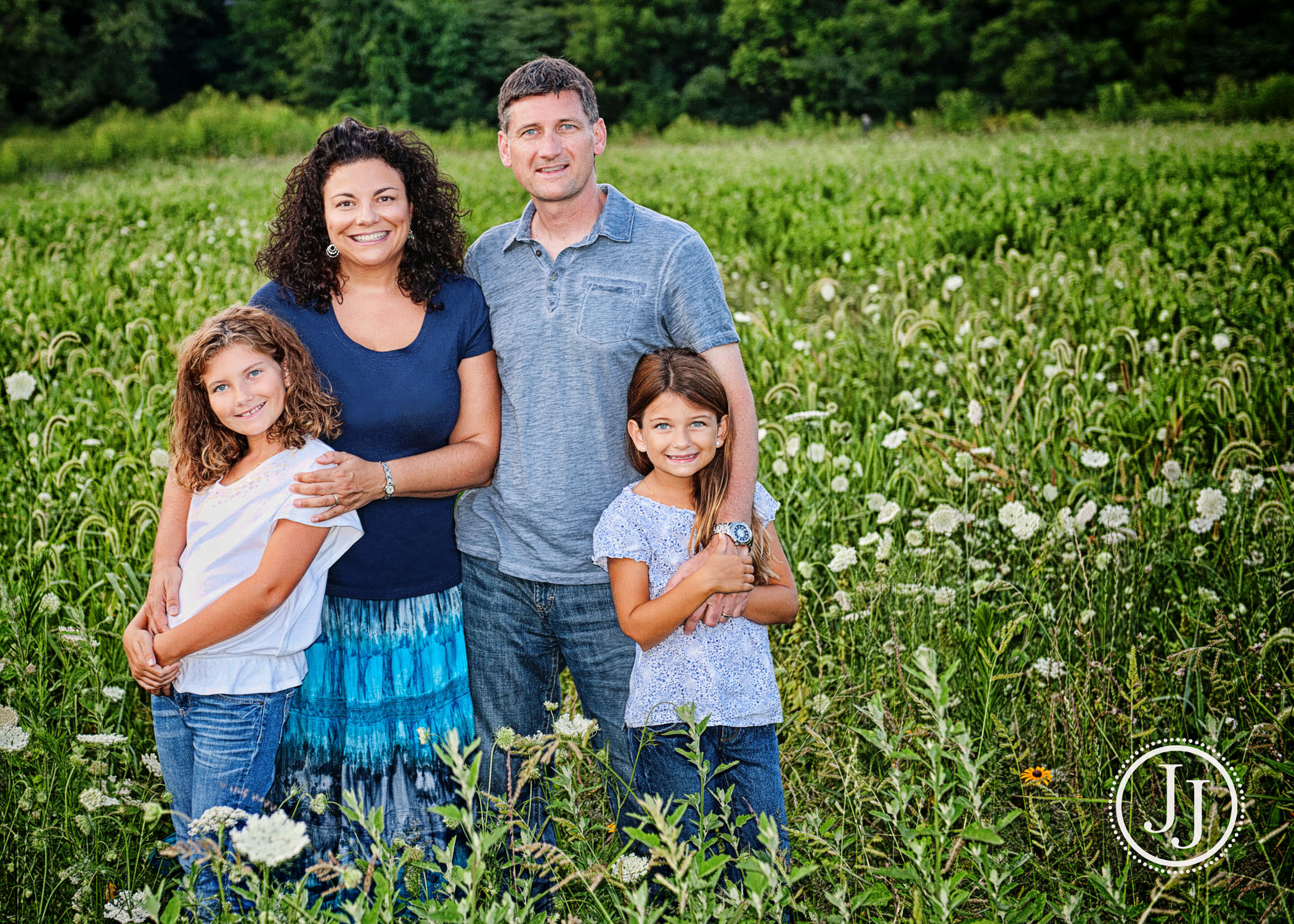 Family Pictures - Color My World Studio - Zionsville, Indiana