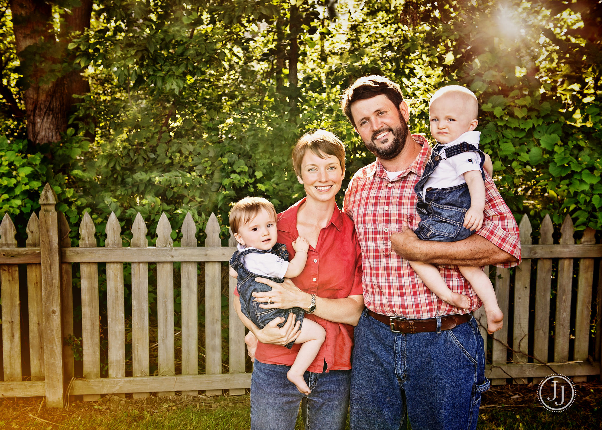 Family Pictures - Color My World Studio - Zionsville, Indiana